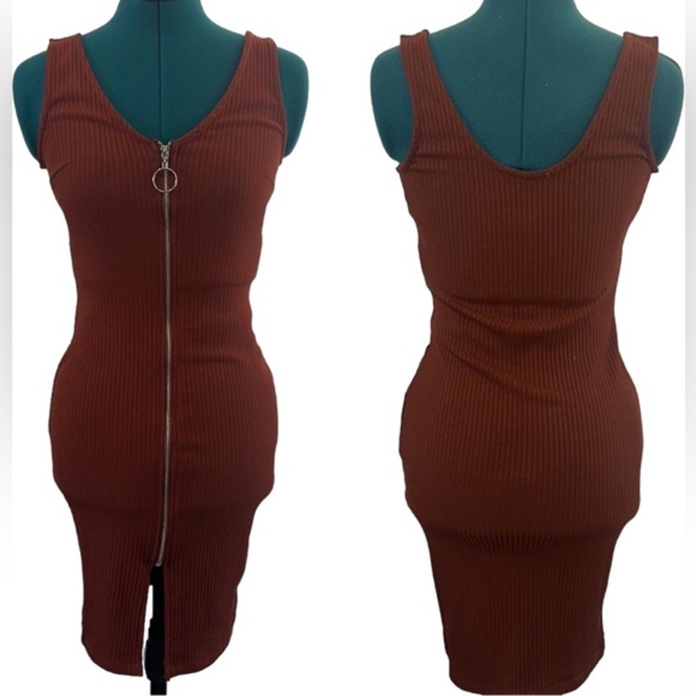 Iris ribbed Bodycon front zip up brown dress